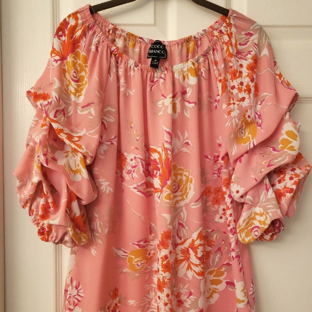 Coco Blanco floral blouse